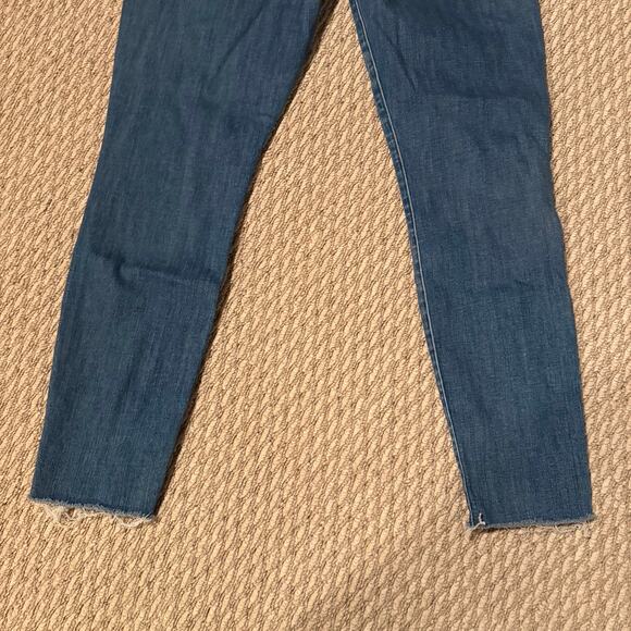 MOTHER The Stunner Ankle Fray Jeans in Graffiti Girl Women’s Size 31 Button Fly - Picture 7 of 13